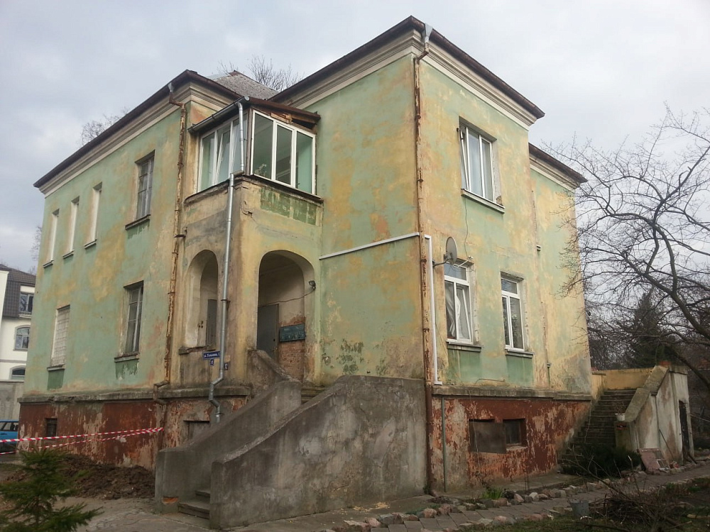 г. Калининград, ул. Тельмана, 12